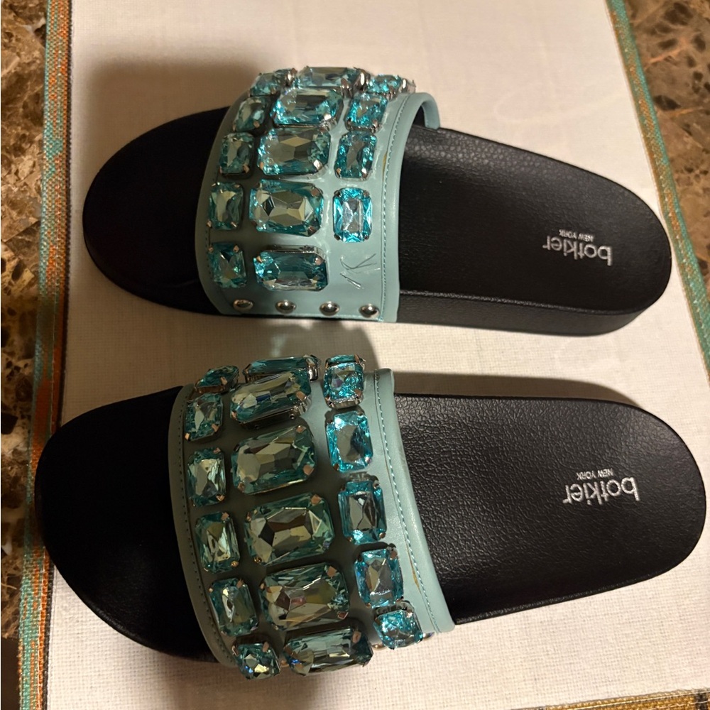 Botkier Aqua Jeweled Slide Sandals - Women's size 8 - Picture 12 of 12